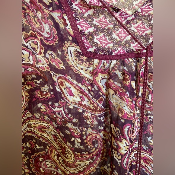 Girl Krazy purple paisley top. Xs - Picture 3 of 3